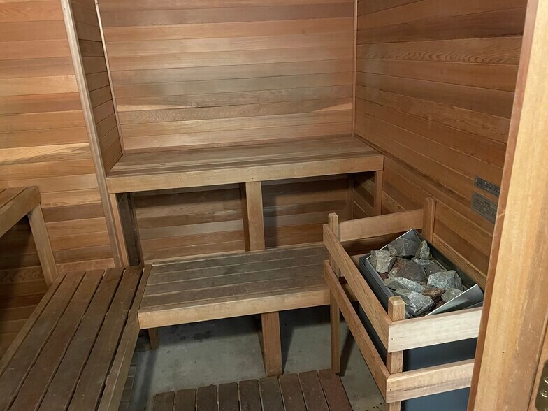 Building Photo - 769 Hayes St