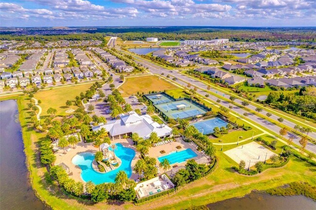 Building Photo - 6420 Seasound Dr