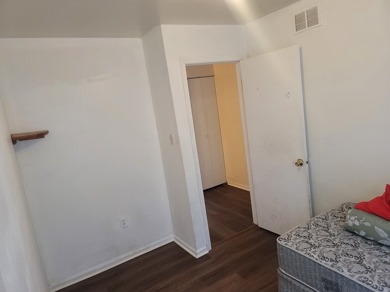 Building Photo - 134 Freedom Trl