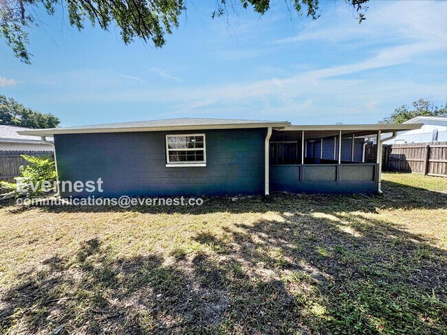 Building Photo - 3407 Truman Dr