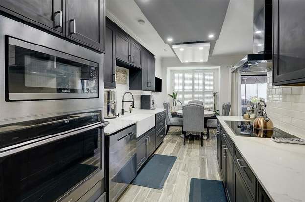 Building Photo - 9619 Doliver Dr