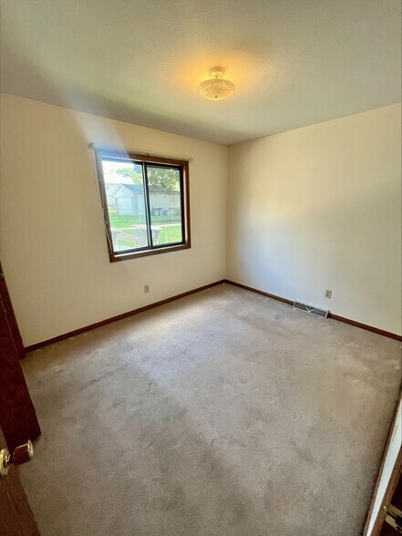 Building Photo - 1400 Kentucky Ave