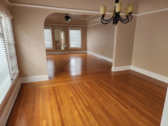 Living room & Dining room - 1063 S Cloverdale Ave