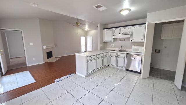 Building Photo - 4514 Carmel Ln