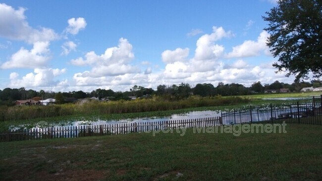 Building Photo - 1389 Pawnee St