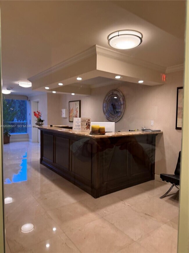 Building Photo - 3530 Mystic Pointe Dr