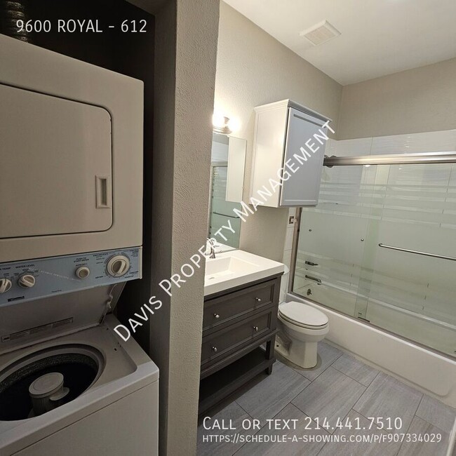 Building Photo - 9600 ROYAL-612