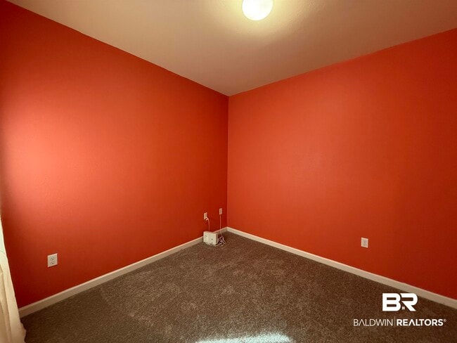 Building Photo - 10720 Dunmore Dr