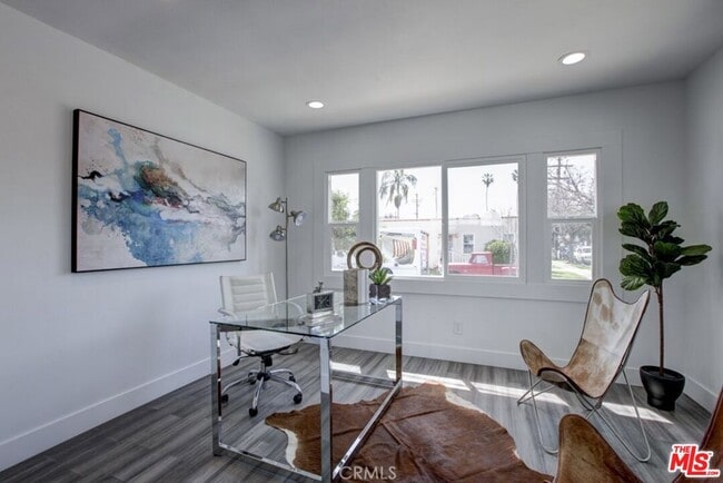 Building Photo - 338 Walnut Ave