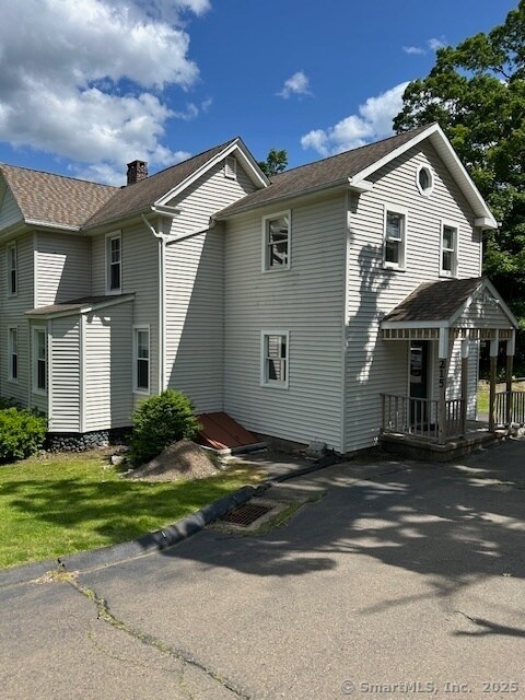 Building Photo - 215 Sherman Ave