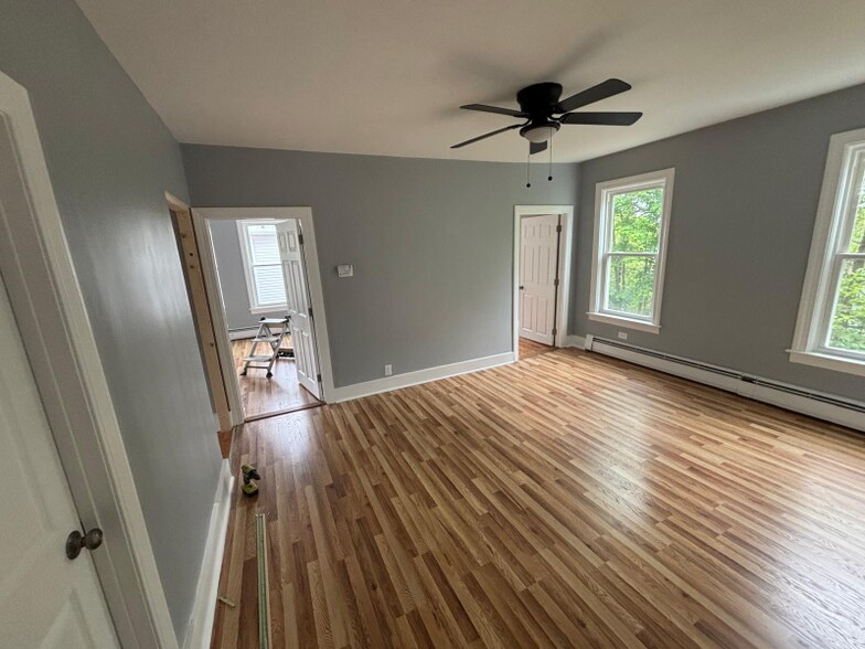 Building Photo - 24 Miles St