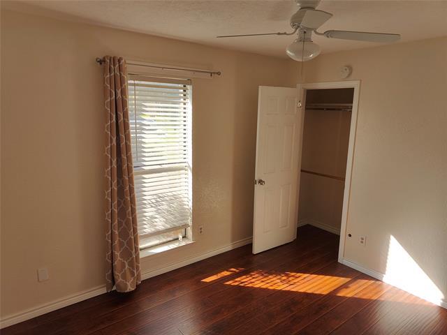 Building Photo - 2513 Crown Cir