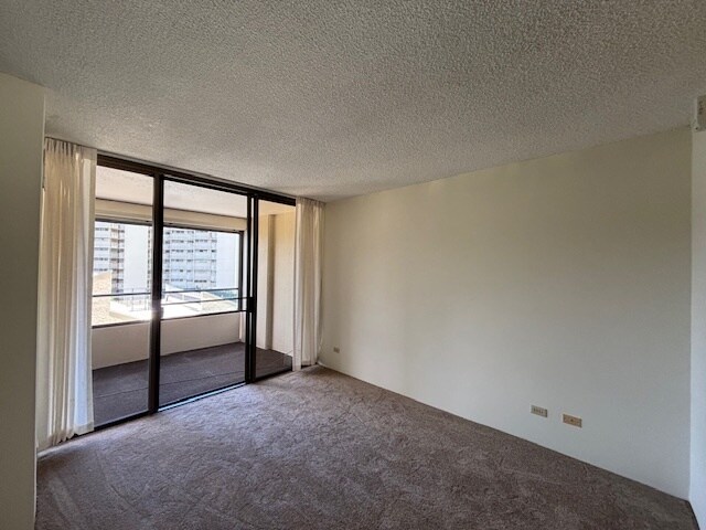 Building Photo - 1717 Mott-Smith Dr