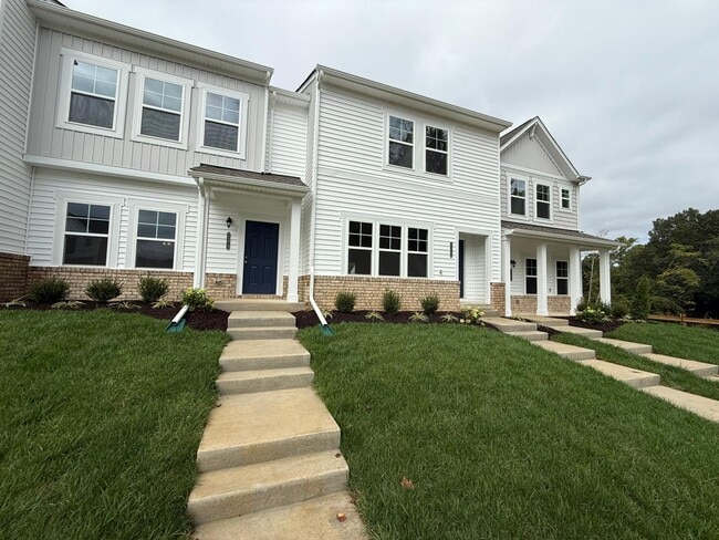 Primary Photo - 3368 Hill Rd