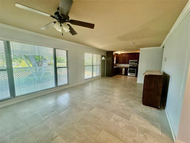 Building Photo - 3800 Tower View Ct