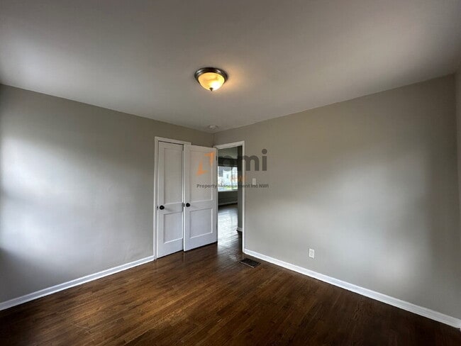 Building Photo - 1215 170th St