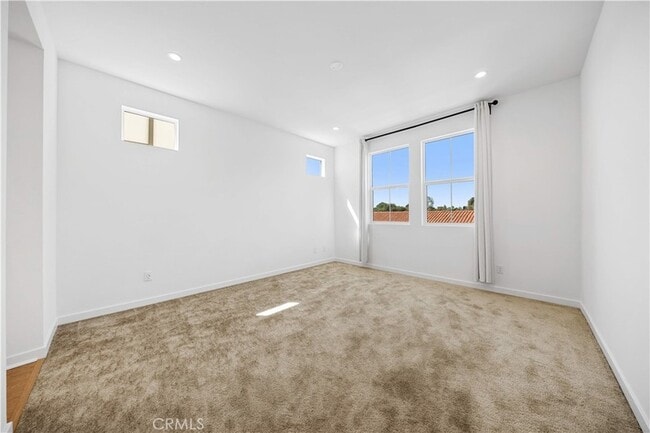 Building Photo - 119 Jessup Wy