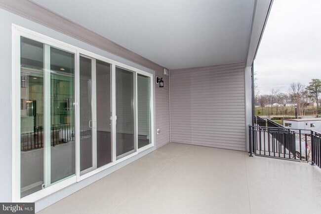 Building Photo - 23187 Hampton Oak Ter