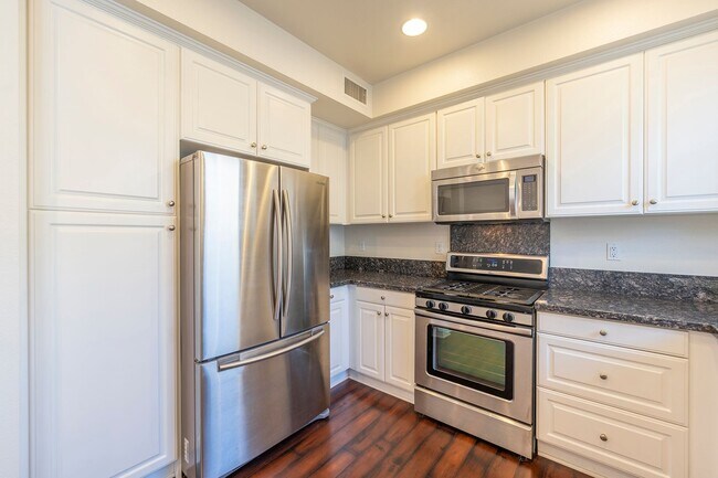 Building Photo - Ocean, #104