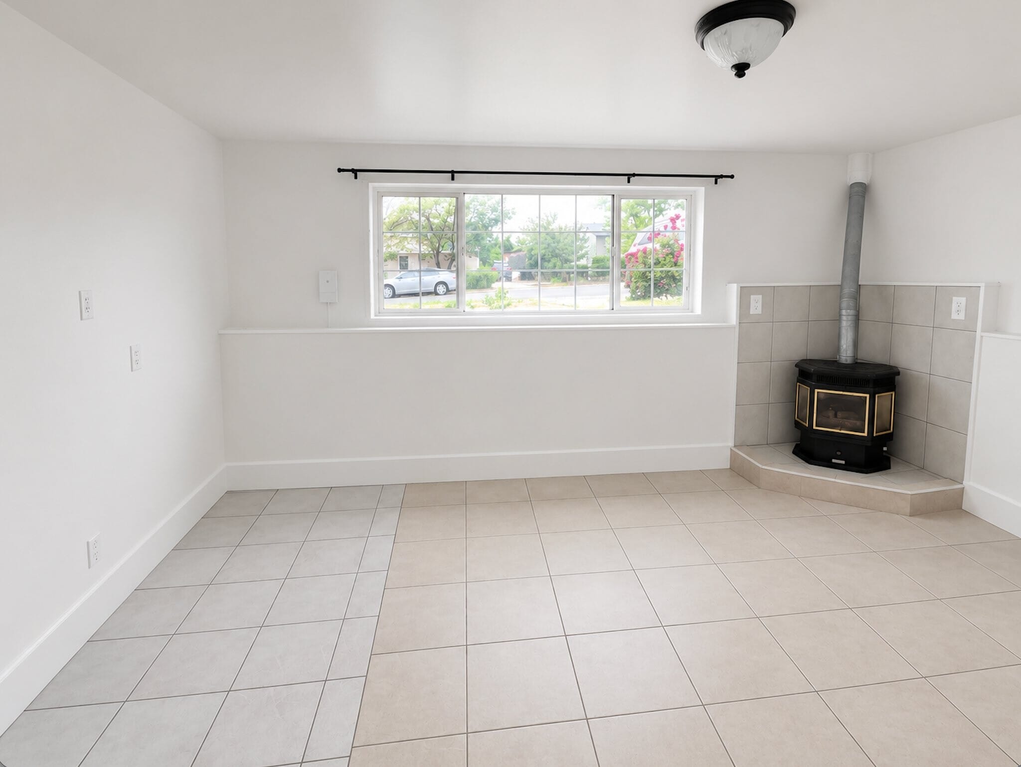 Building Photo - 5242 S Hamlet Cir