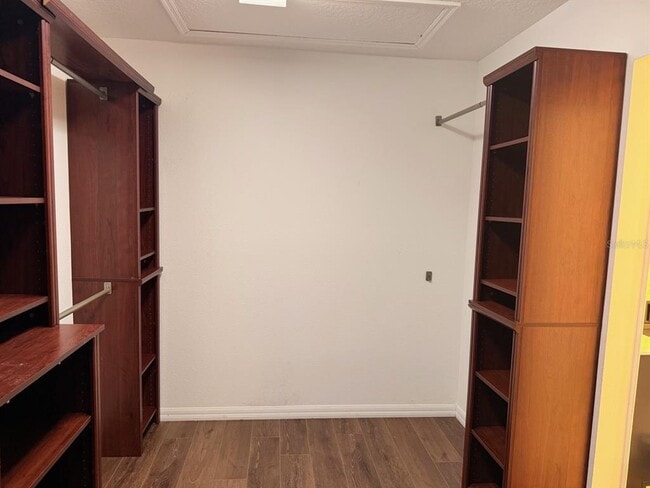 Building Photo - 5768 Los Palma Vista Dr