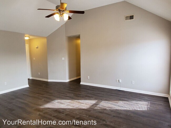 Building Photo - 3 br, 2 bath House - 120 Westminster Cv