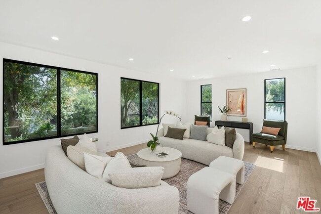 Building Photo - 4545 Balboa Ave