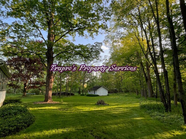 Building Photo - 13844 S Log Cabin Rd