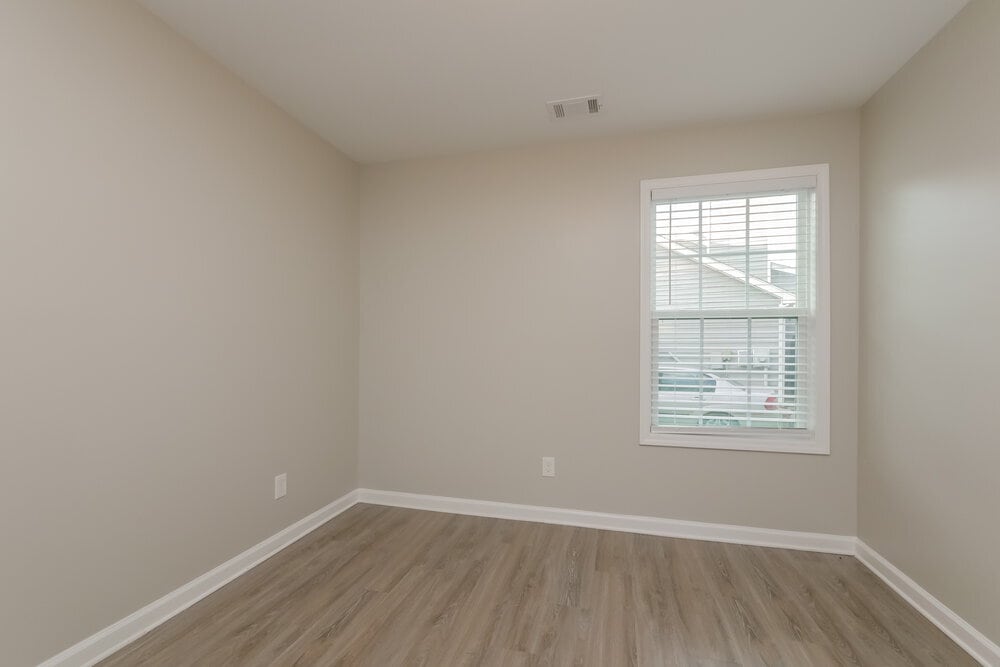 Building Photo - 6697 Biscayne