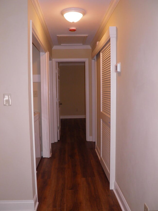 Building Photo - 629 Gap Creek Dr