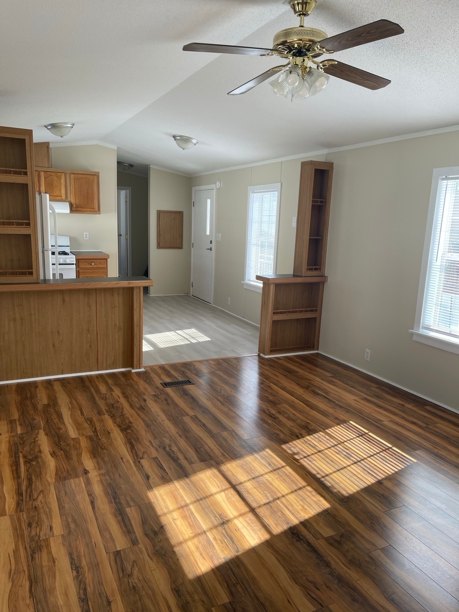 Building Photo - 34 Skyridge Ln