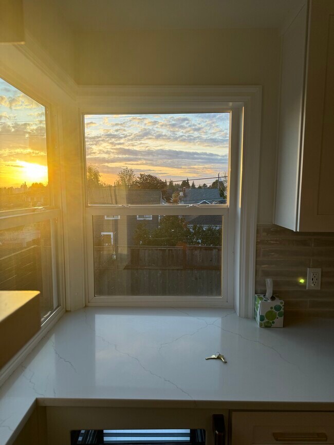 Building Photo - 8049 19th Ave NW