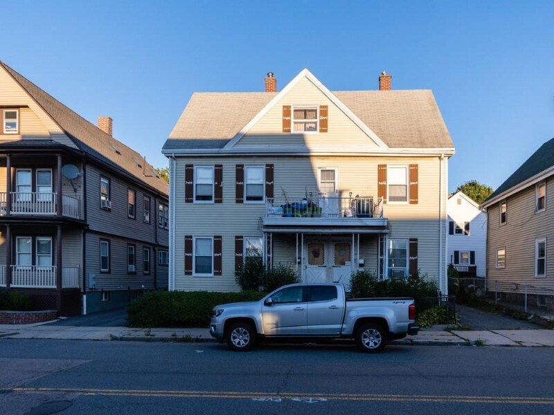 Building Photo - 20 Winship St
