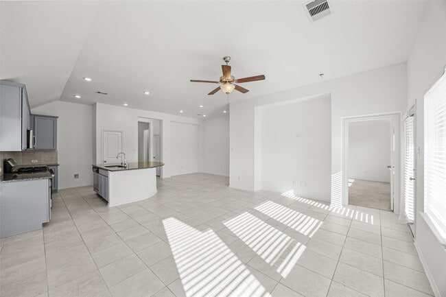 Building Photo - 1810 Winston Store Lp