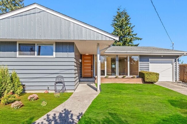 Building Photo - Freshly Updated West Seattle Rambler w/ Ai...