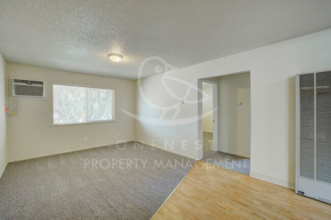 Building Photo - 291 J St