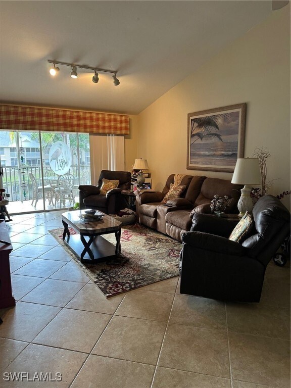 Building Photo - 138 Pebble Shores Dr