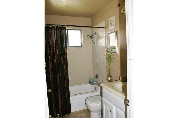 Building Photo - 11814 Raintree Lake Ln