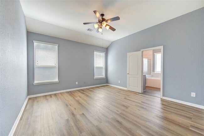 Building Photo - 6027 Mystic Berry Dr