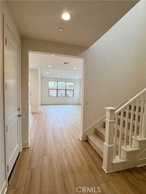 Building Photo - 173 Somera