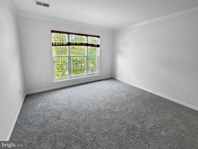 Building Photo - 113 Whiskey Creek Cir
