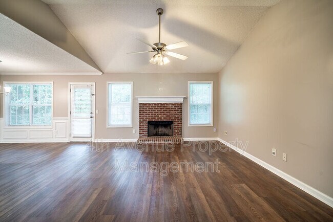 Building Photo - 1266 Braves Ct