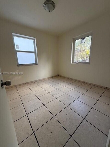 Building Photo - 14620 Monroe St