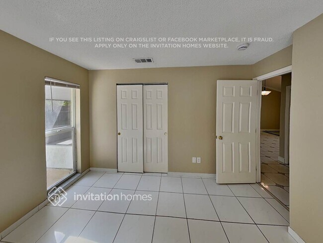 Building Photo - 121 Hidalgo Ave