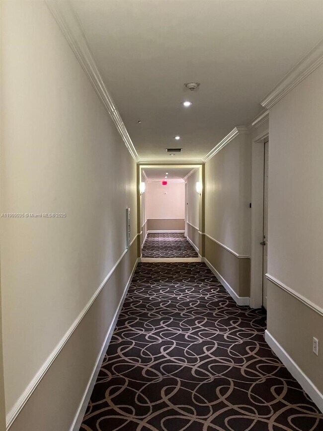 Building Photo - 1300 Ponce de Leon Blvd