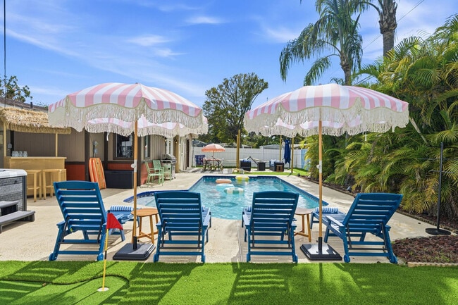 Building Photo - 1132 Gershwin Dr