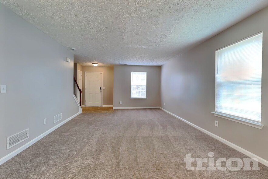 Building Photo - 4586 Darrowby Dr