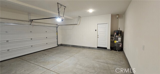 Building Photo - 2093 Bergamot St