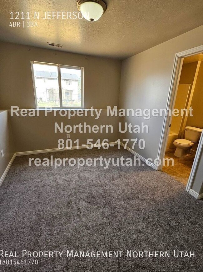 Building Photo - 1211 N JEFFERSON-