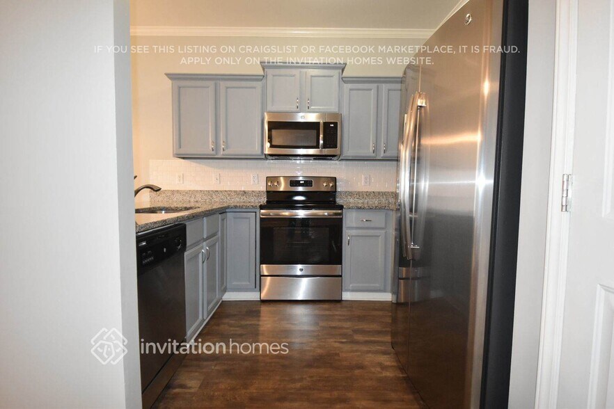 Building Photo - 4023 Beaufain St